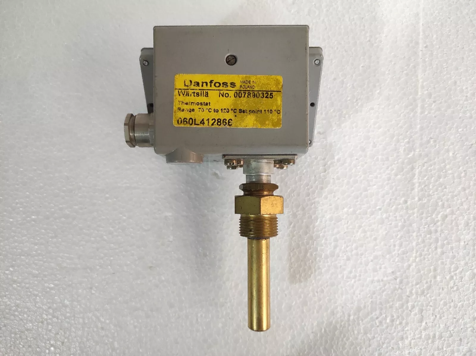 admin/uploads/uploads/danfoss kps 80 thermostat temperature switch_2.webp